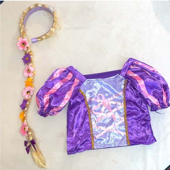 RAPUNZEL COSTUME PIT TO PIT 12.5 inches - Picture 1 of 5